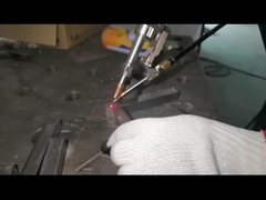 1500W ফাইবার হ্যান্ডহেল্ড সিঙ্গল মোটর লেজার ওয়েল্ডিং মেশিন 0-5 মিমি ওয়েল্ডিং বেধ নিয়মিত