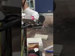 2000W হ্যান্ডহেল্ড সিঙ্গল মোটর ওয়েল্ডিং মেশিন ডাবল রুট তারের একই সময়ে খাওয়ানো স্টেইনলেস স্টীল 5 মিমি