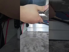 স্টিল / স্টেইনলেস স্টিল এবং অ্যালুমিনিয়ামের জন্য হ্যান্ডহেল্ড সিঙ্গল মোটর লেজার ওয়েল্ডিং মেশিন