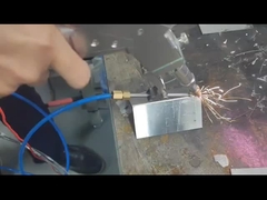 220v 50Hz / 60Hz বৈদ্যুতিক ইনপুট ভোল্টেজ সহ হ্যান্ডহেল্ড সিঙ্গল মোটর লেজার ওয়েল্ডিং মেশিন