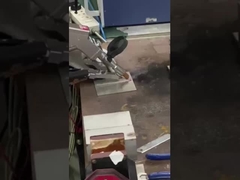 1500W হ্যান্ডহেল্ড একক মোটর লেজার ওয়েল্ডিং মেশিন 4 মিমি স্টেইনলেস স্টীল পূর্ণ অনুপ্রবেশ সঙ্গে